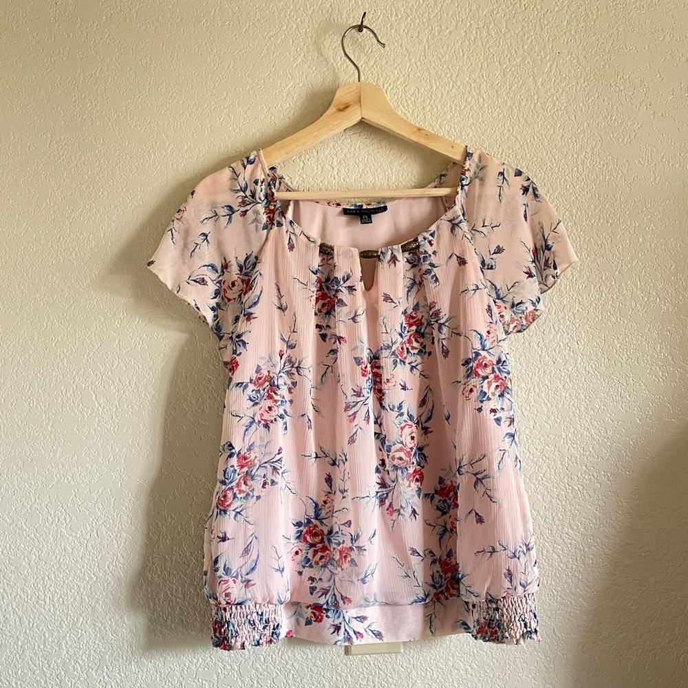 NEW - Pink Floral Short Sleeve Blouse